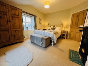 Photo 18- click for photo gallery